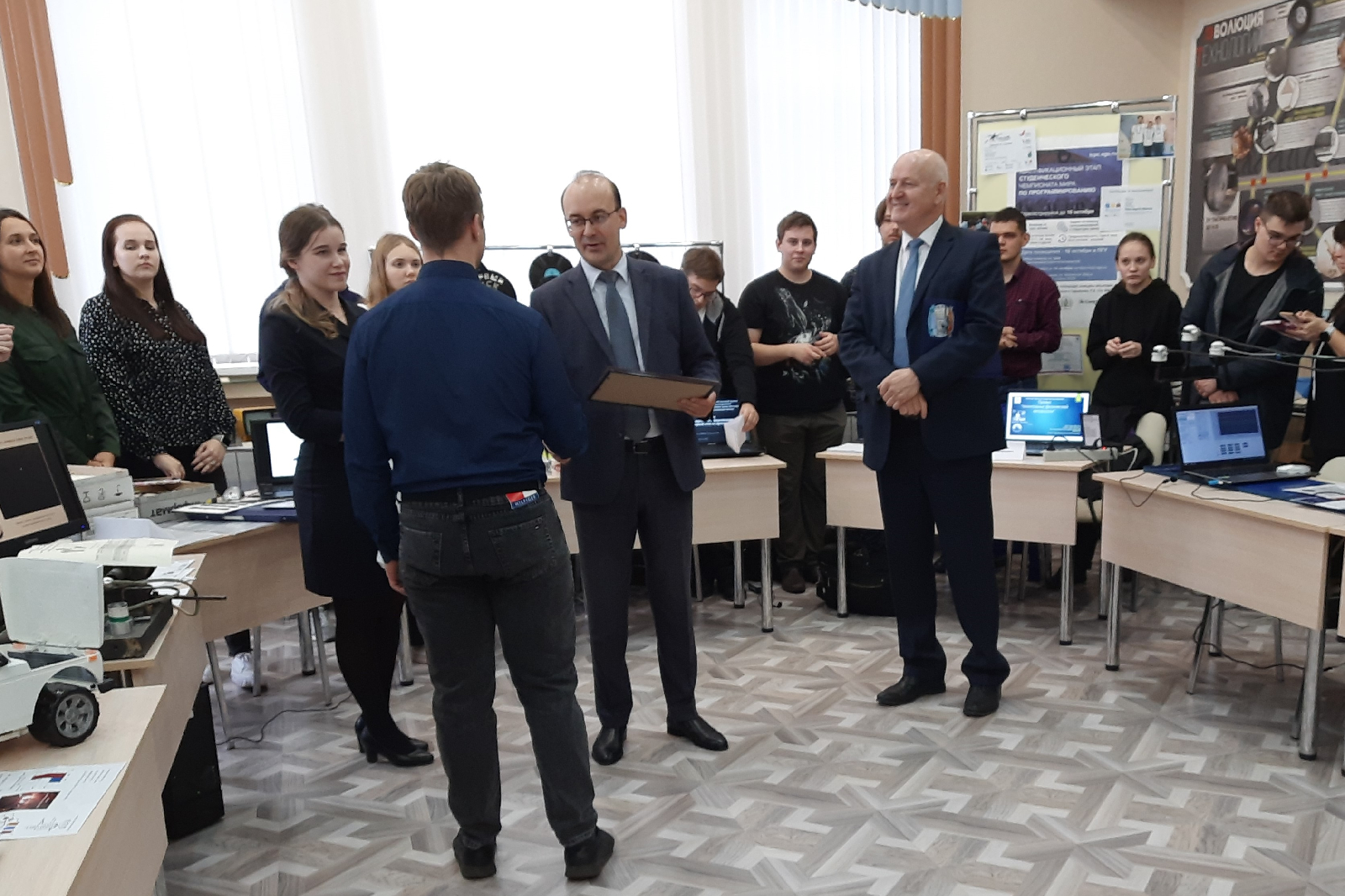 12.10.2022 года в музее Политехнического института состоялась Ярмарка достижений студенческих научных объединений Пензенской области «Ярмарка СНО 2.0».